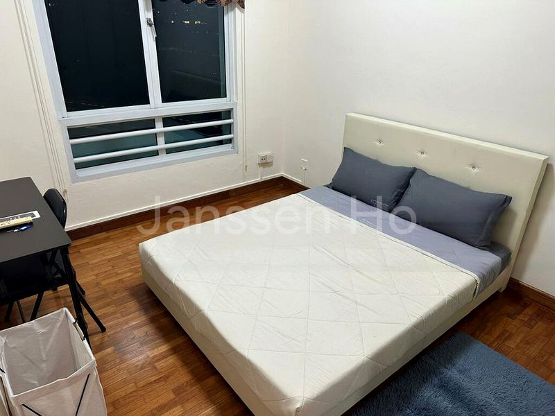 Room (Condo) for Rent in  Parkshore - Image 8